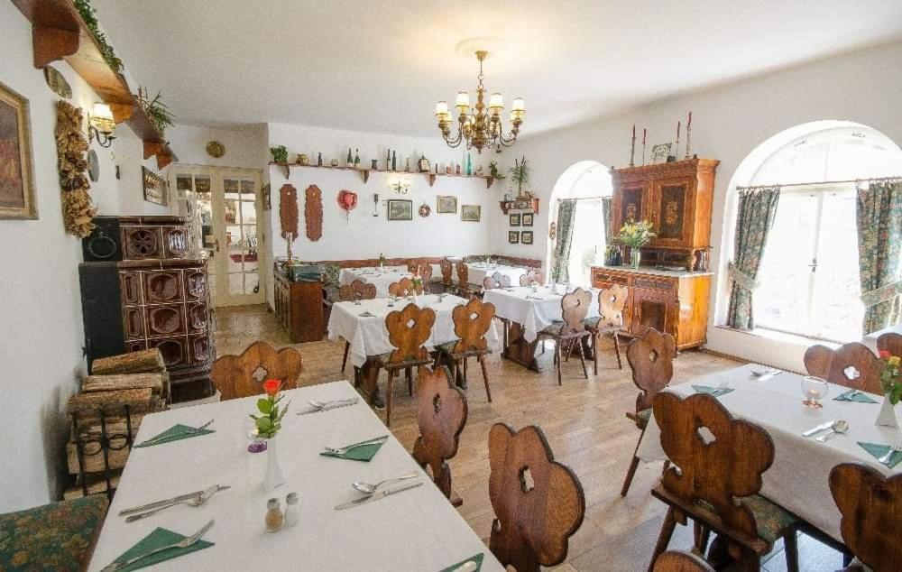 Lesni Hotel Perslak Nová Bystřice Kültér fotó